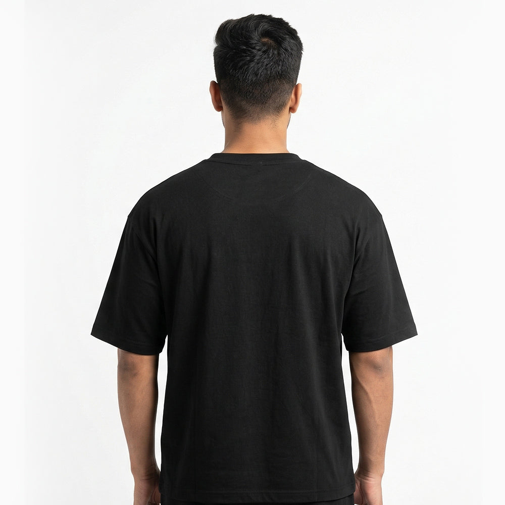 I Bake Cakes- Black Baking Oversized Tshirt