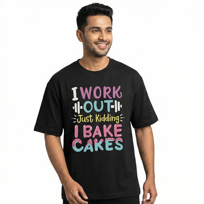 I Bake Cakes- Black Baking Round Neck Tshirt