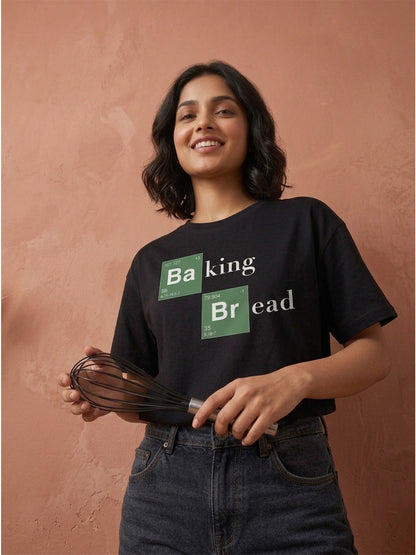 Baking Bread - Black Round Neck Baking T-shirt