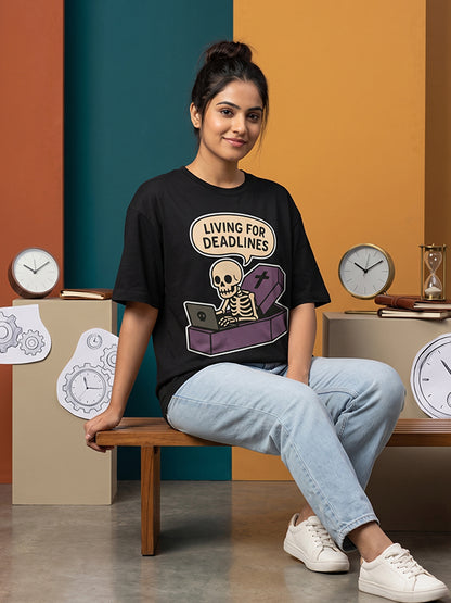Living for Deadlines - Black Corporate Round Neck T-shirt