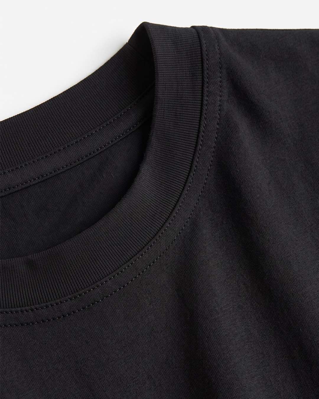 Black- Solid Oversized Unisex T-shirt