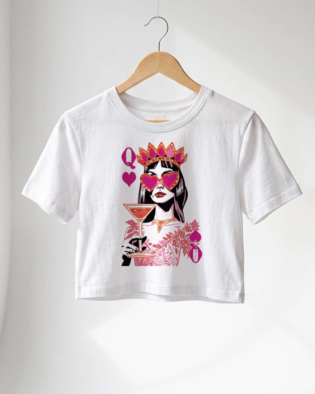 Queen Card- White Graphic Crop Top