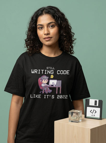 Still Writing Code - Black Coding Round Neck T-shirt